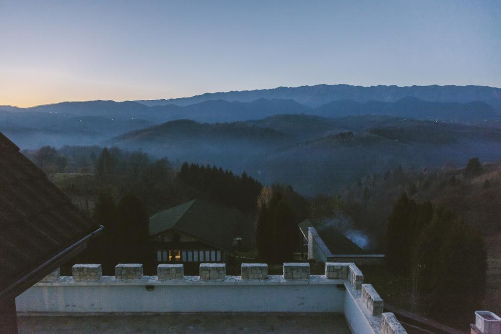 Drumul Carului Villa Moieciu de Jos Habitación foto